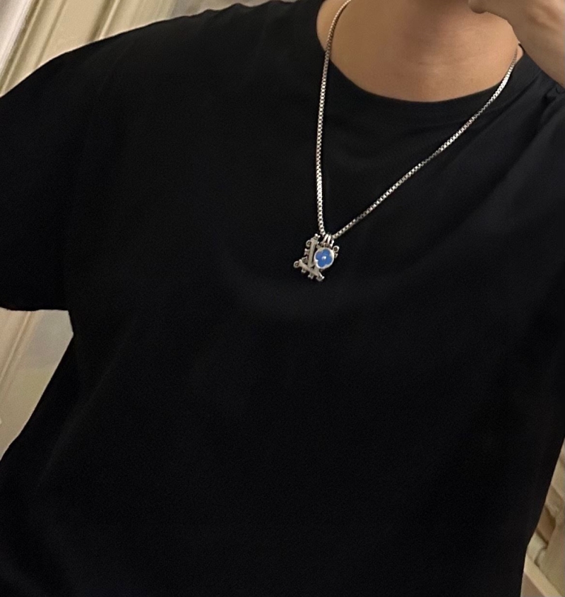 LV Necklaces